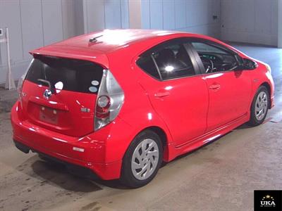 2012 Toyota Aqua - Thumbnail