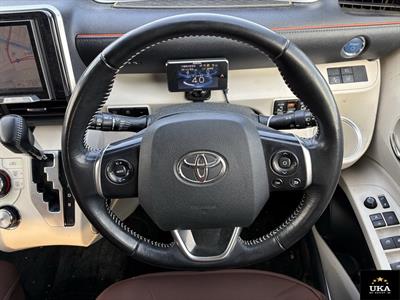 2017 Toyota Sienta - Thumbnail