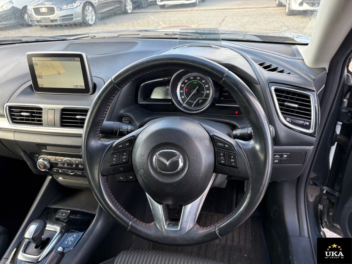 2013 Mazda Axela