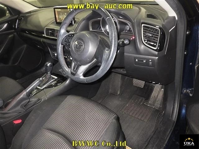 2014 Mazda Axela