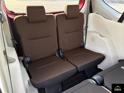 2016 Toyota Sienta - Thumbnail