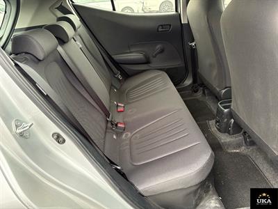 2022 Toyota Aqua - Thumbnail