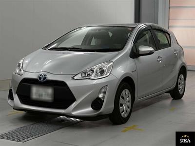 2016 Toyota Aqua - Thumbnail