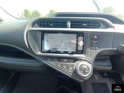 2016 Toyota Aqua - Thumbnail