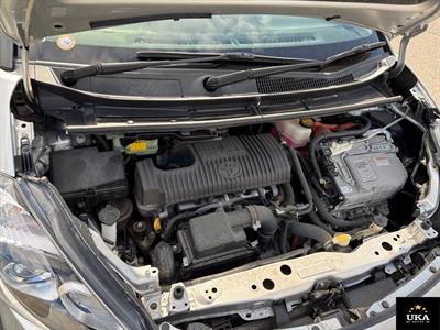 2016 Toyota Sienta - Thumbnail