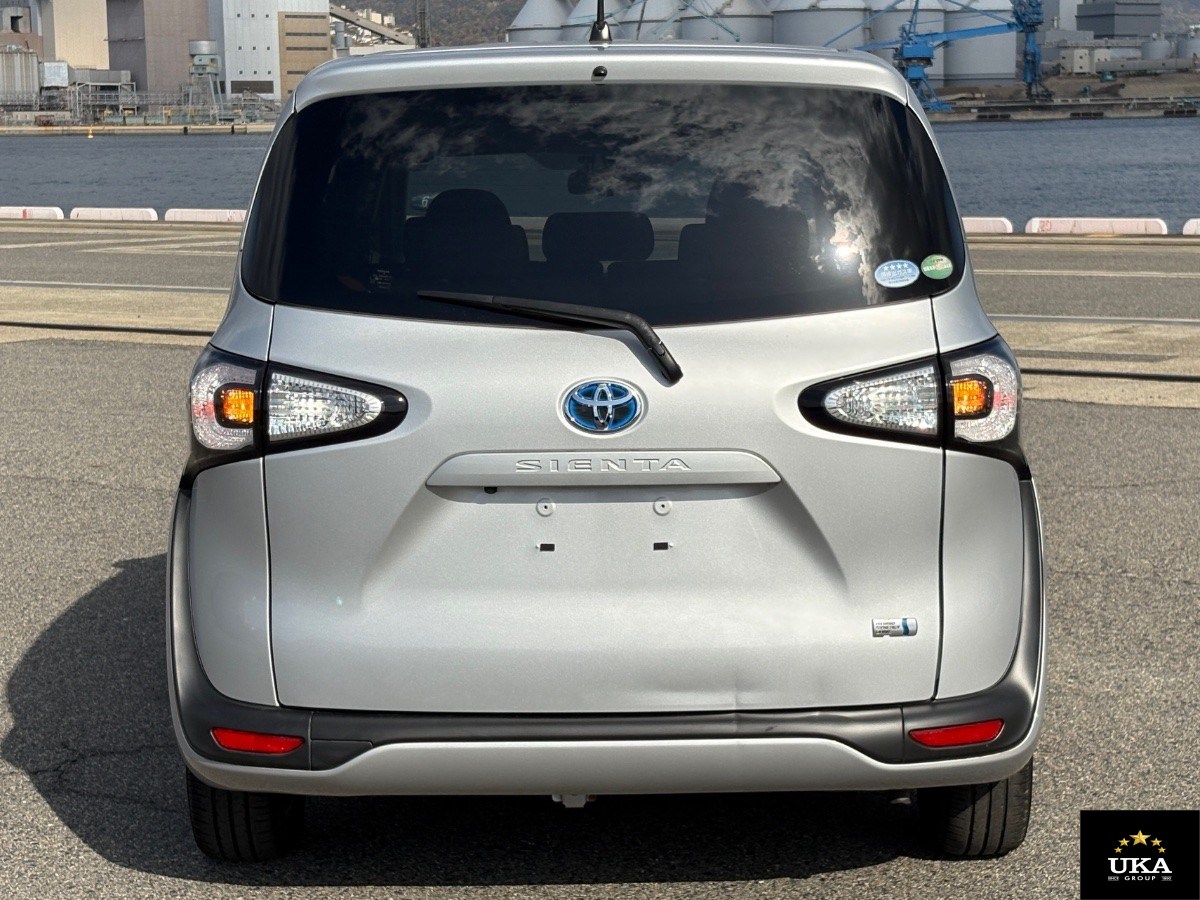 2016 Toyota Sienta