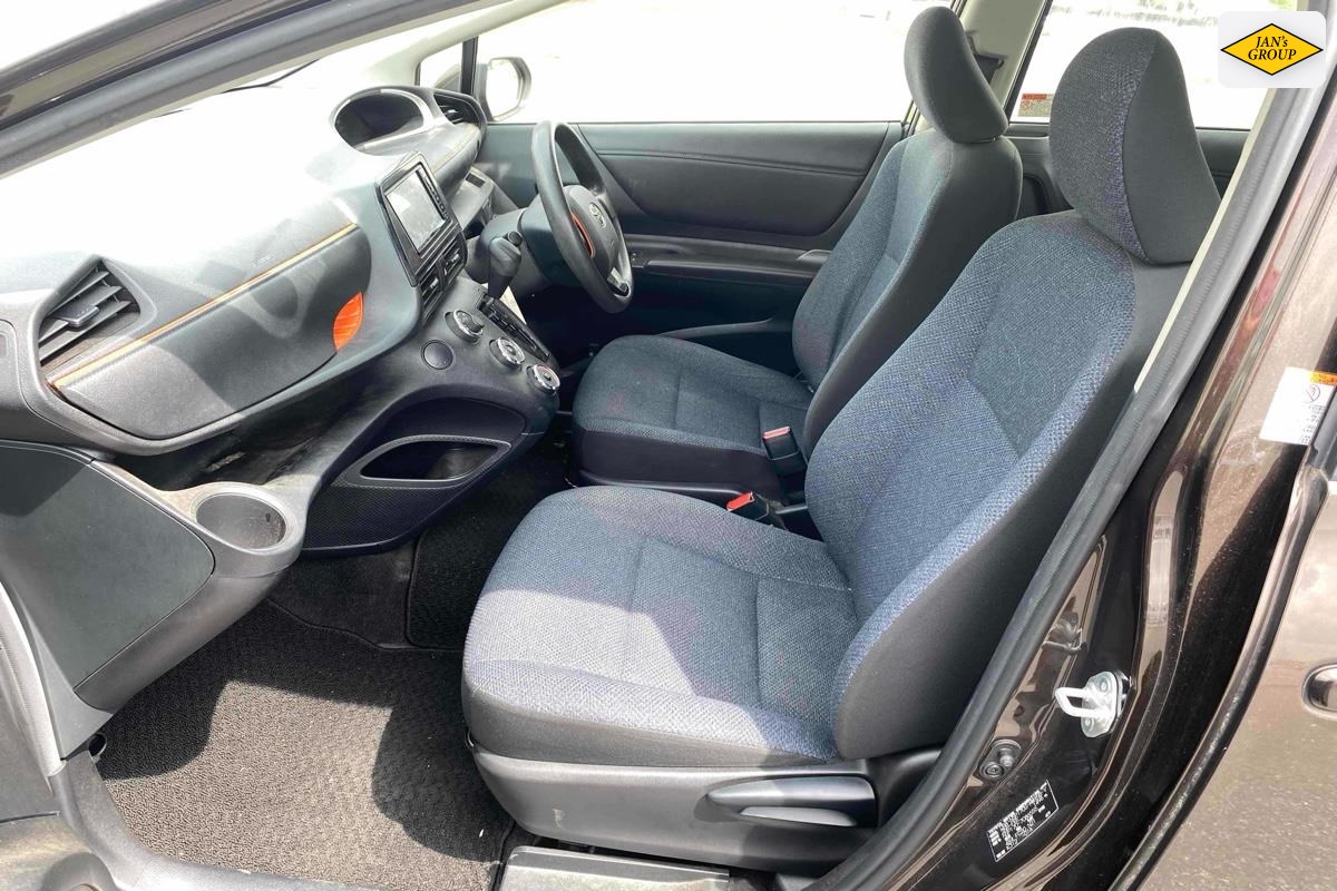2016 Toyota Sienta