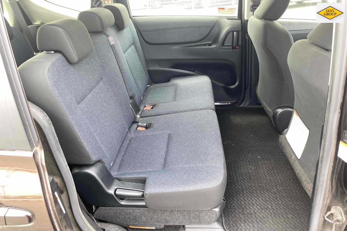 2016 Toyota Sienta