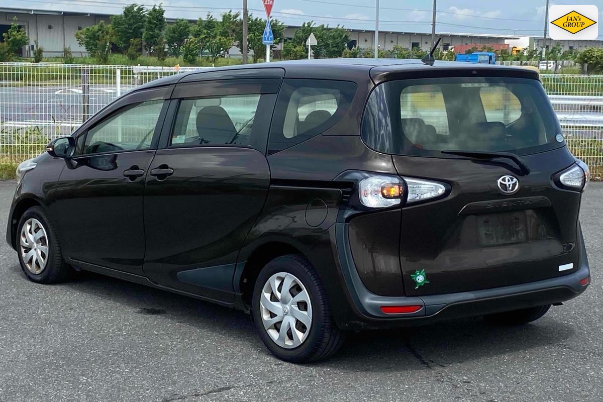 2016 Toyota Sienta