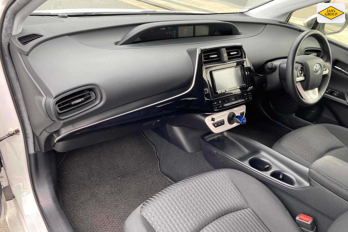 2018 Toyota Prius