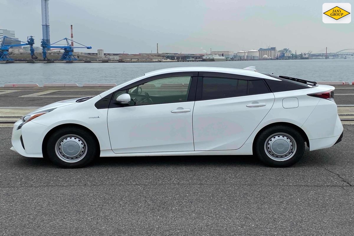 2018 Toyota Prius