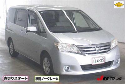 2013 Nissan Serena