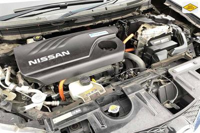 2017 Nissan X-Trail - Thumbnail